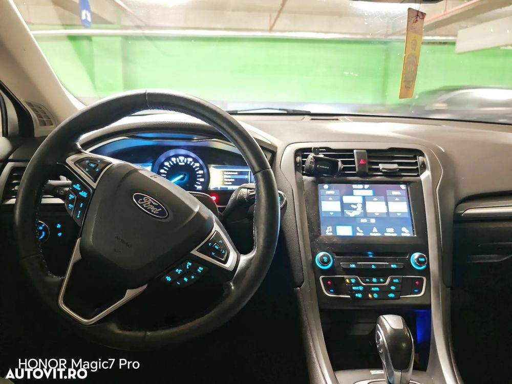 Ford Mondeo 2.0 HEV Titanium - 6
