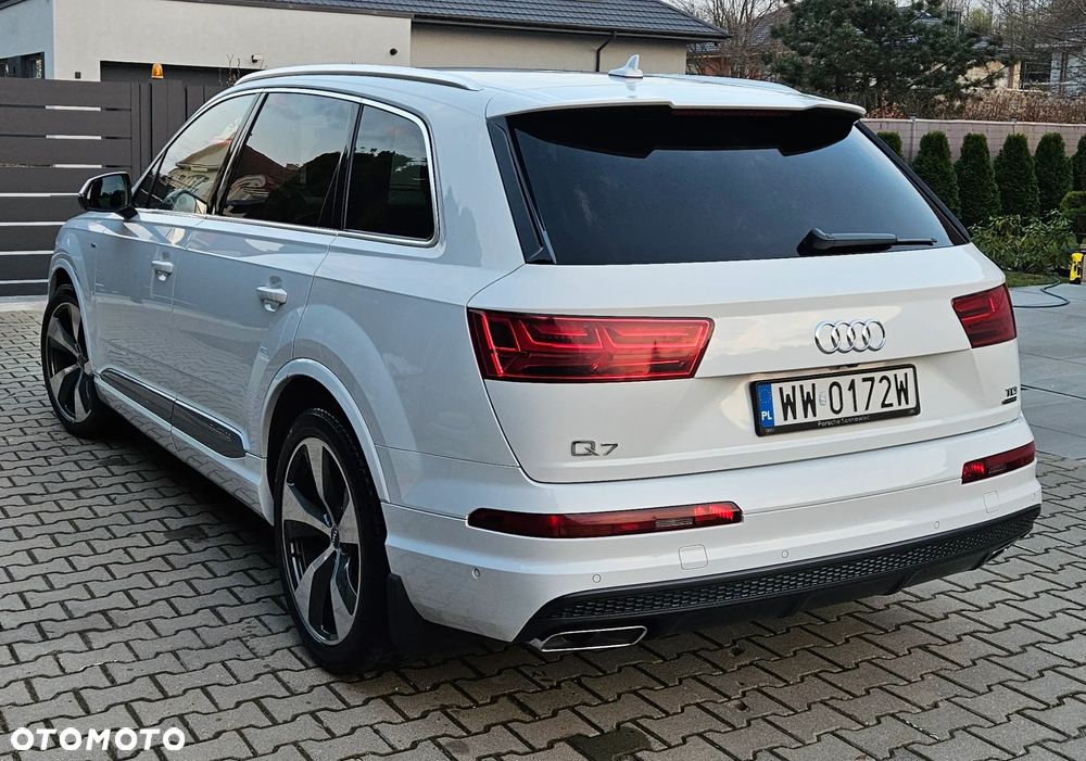Audi Q7 - 13