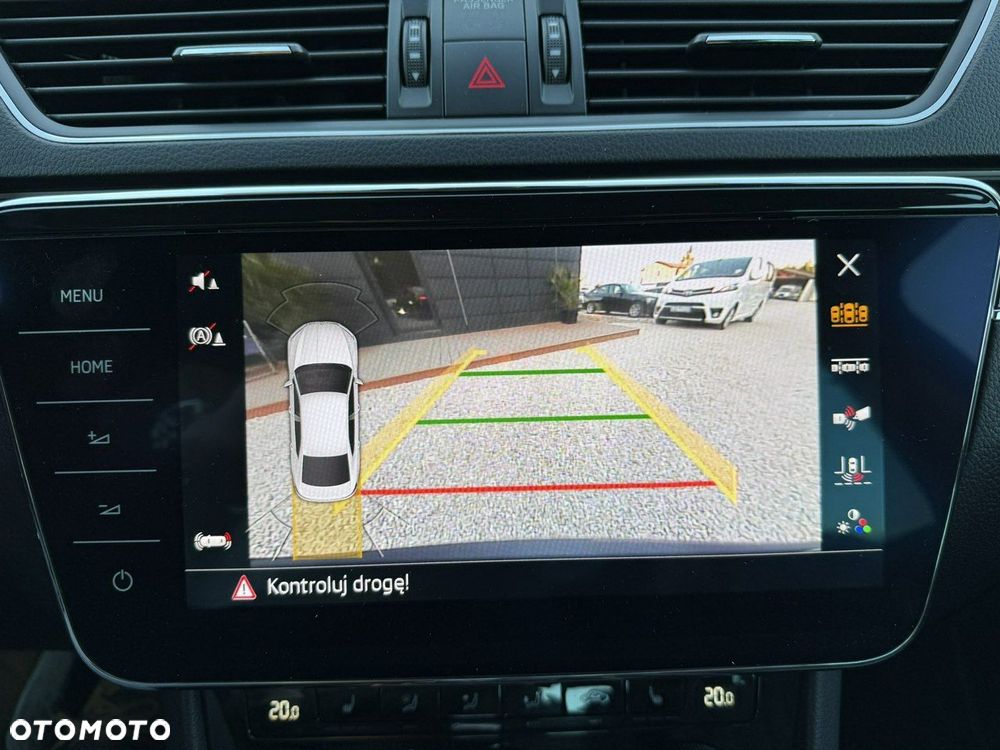 Skoda Superb 2.0 TSI L&K DSG - 30