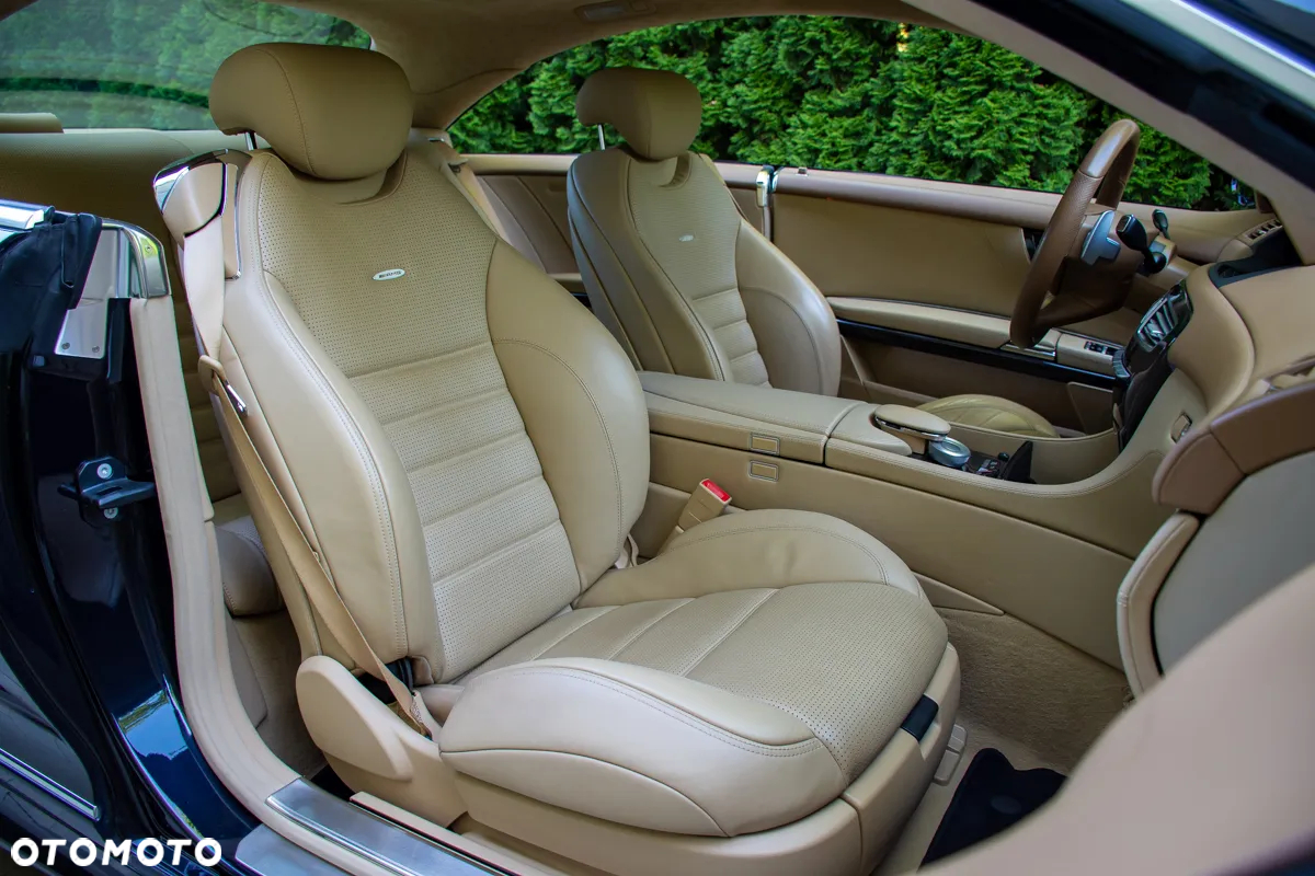 Mercedes-Benz CL 63 AMG 7G-TRONIC - 22