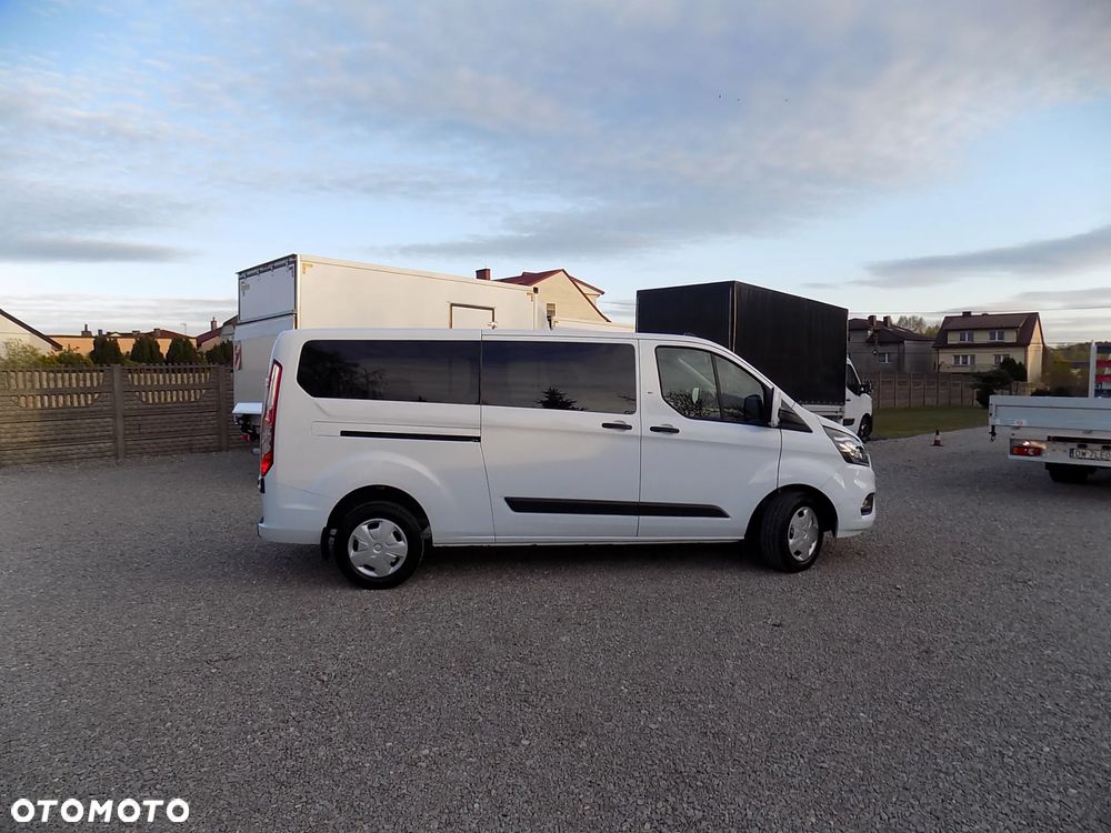 Ford Transit Custom Kombi-Van 320 L2H1 Trend - 36