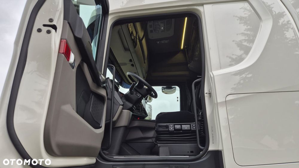Scania SCANIA///S500///2022/// EURO6///RETARDER///FULL LED///ALUMINIOWE FELGI/// KLIMATYZACJA POSTOJOWA///WAGA/// ZABUDOWY MIĘDZYOSIOWE/// STAN BARDZO DOBRY - 23