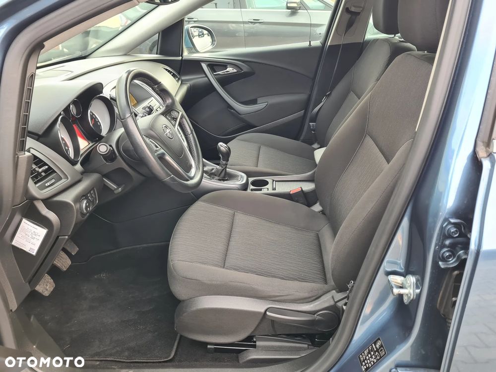 Opel Astra 1.4 Turbo Design Edition - 17
