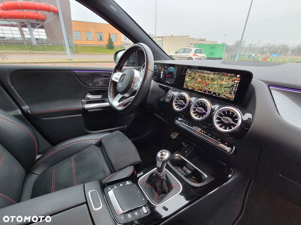 Mercedes-Benz Klasa B 180 AMG Line - 13