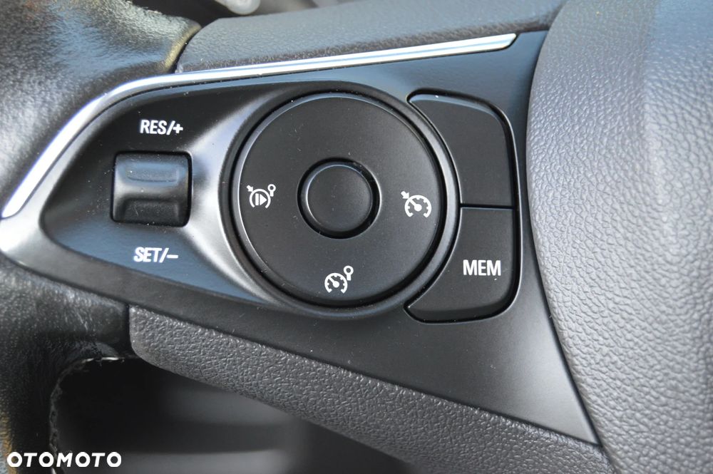 Opel Crossland X 1.2 Start/Stop 2020 - 16