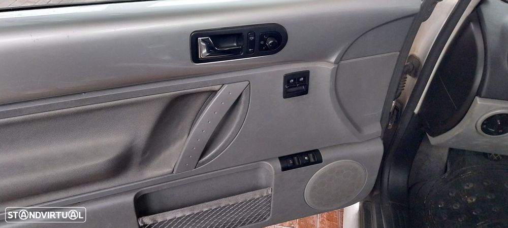 VW New Beetle 1.9 TDi - 4