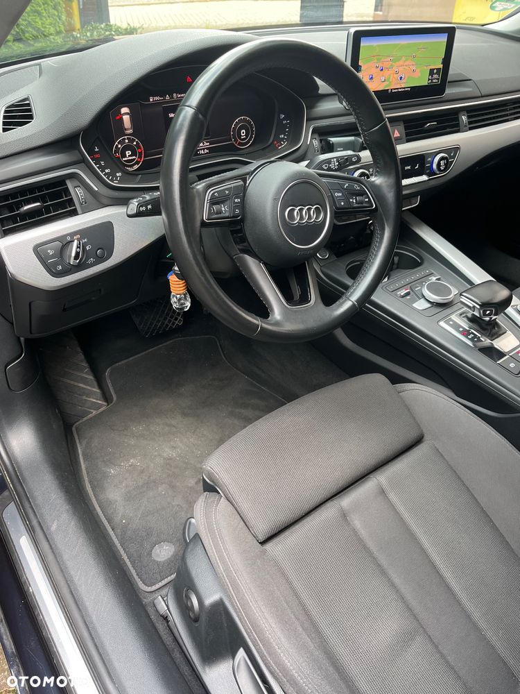 Audi A4 Avant 2.0 TDI Sport S tronic - 9