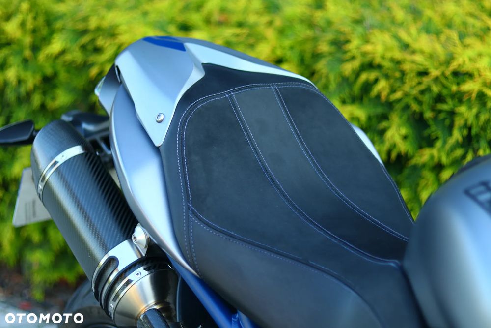 Triumph Speed Triple - 10