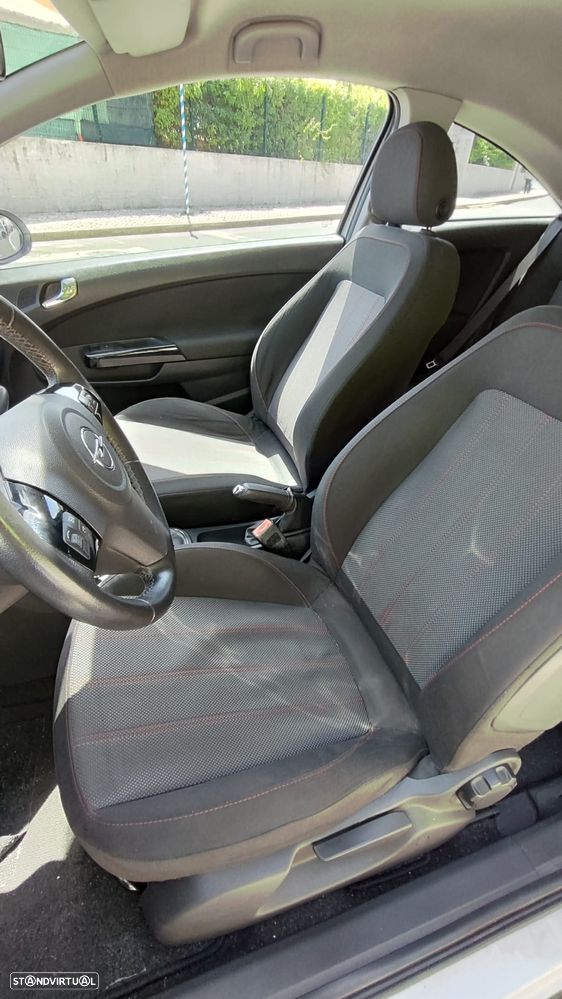 Opel Corsa 1.2 Black Edition - 8