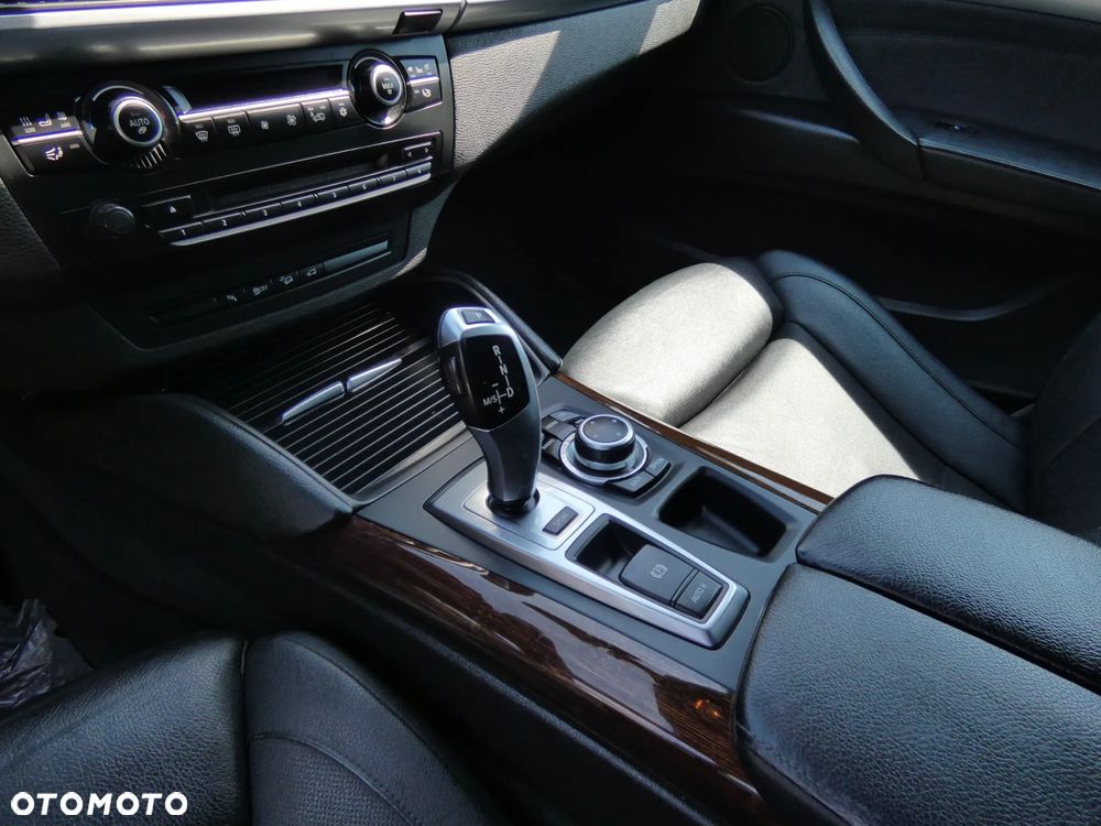 BMW X6 - 17