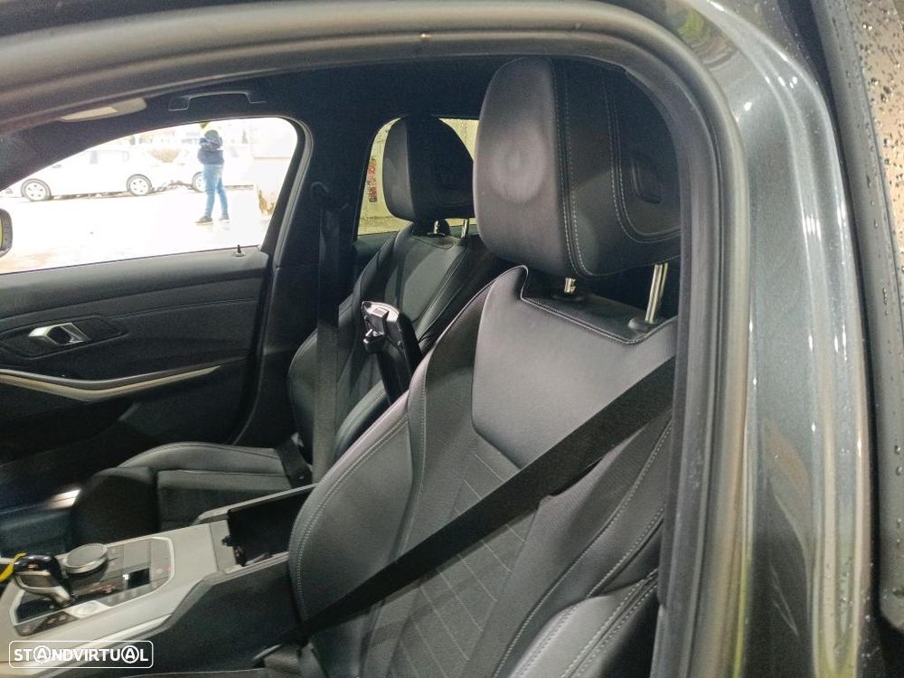 BMW 320 e Corporate Edition Auto - 5