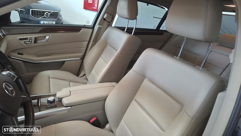 Mercedes-Benz E 250 7G-TRONIC Elegance - 13