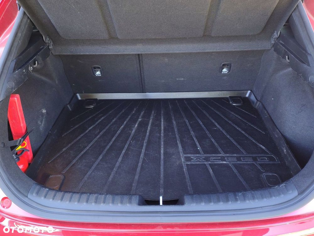 Kia XCeed 1.4 T-GDI M DCT - 27