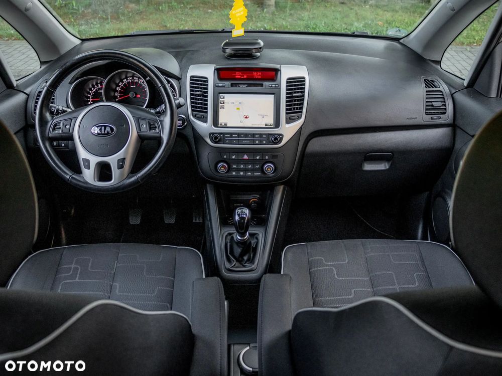 Kia Venga 1.6 CVVT Black Collection - 19