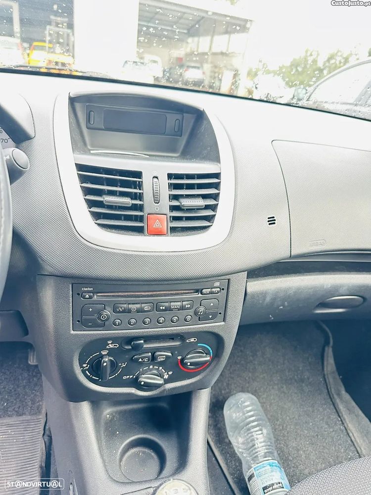 Peugeot 206+ 1.1 Urban - 11