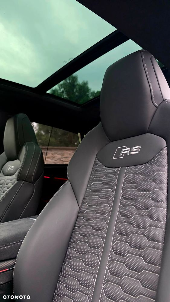 Audi RS Q8 - 12