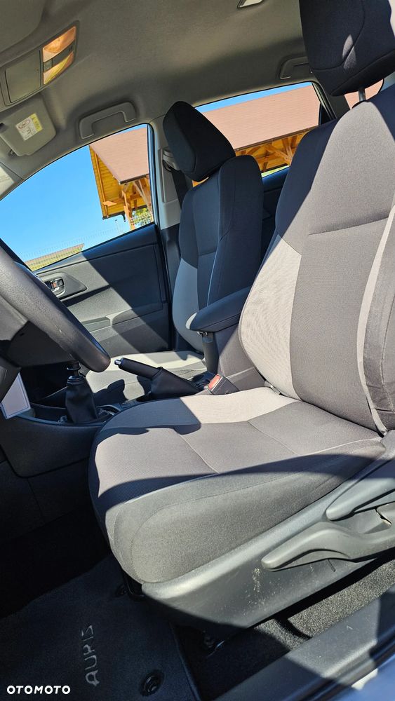 Toyota Auris 1.33 VVT-i Active - 22