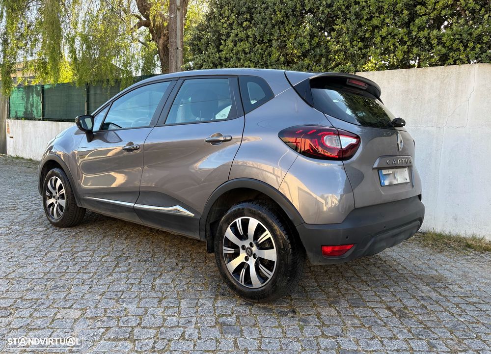Renault Captur 0.9 TCE Exclusive - 10