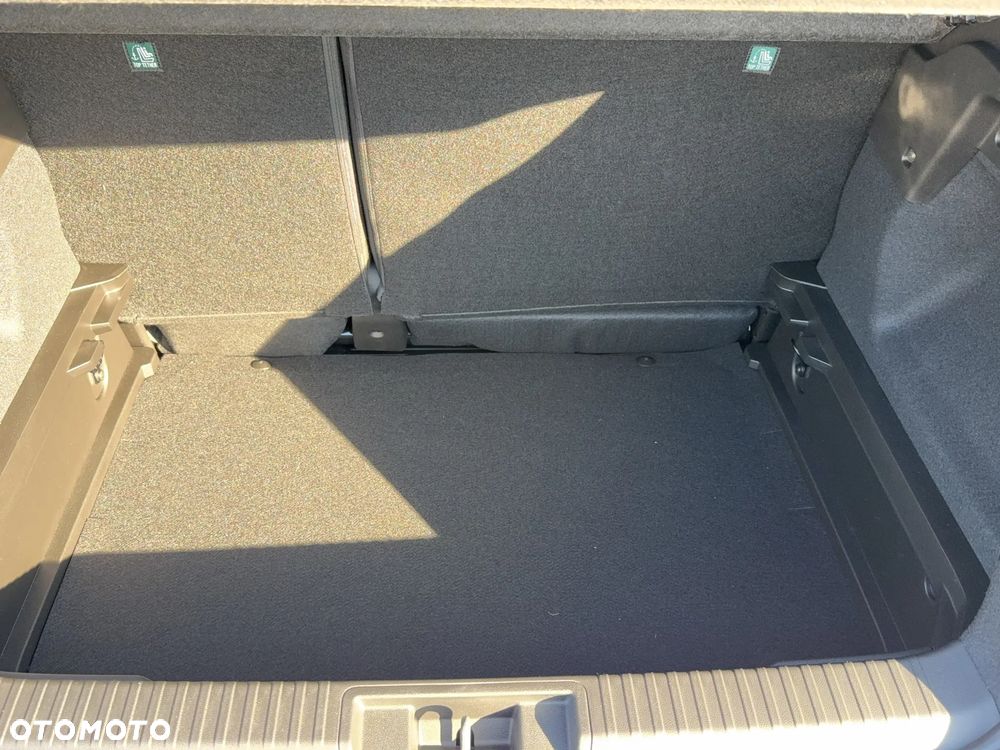 Renault Captur 1.3 TCe mHEV Techno EDC - 20