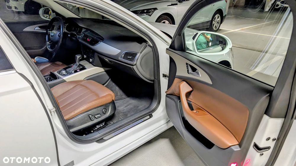 Audi A6 Avant 2.0 TDI Ultra S tronic - 15