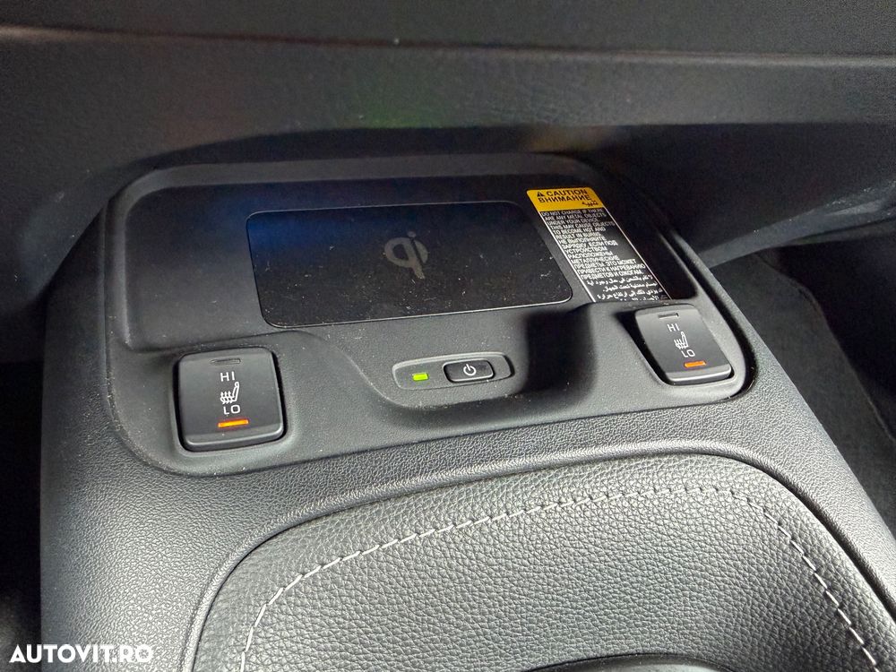 Toyota Corolla 1.8 HSD Dynamic Bi-tone - 5