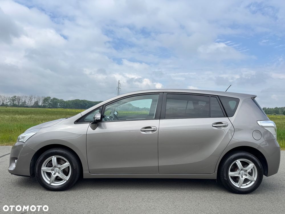 Toyota Verso 1.8 5-Sitzer Skyview Edition - 14