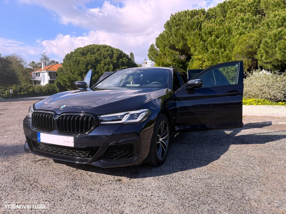 BMW 530 e Pack Desportivo M - 3