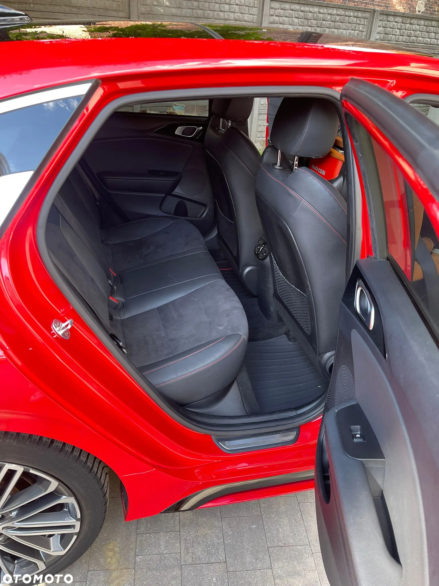 Kia ProCeed 1.6 T-GDI GT DCT - 17