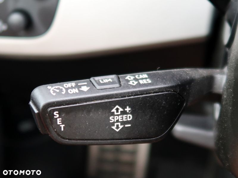 Audi A4 Avant ver-35-tdi-mhev-advanced-s-tronic - 24