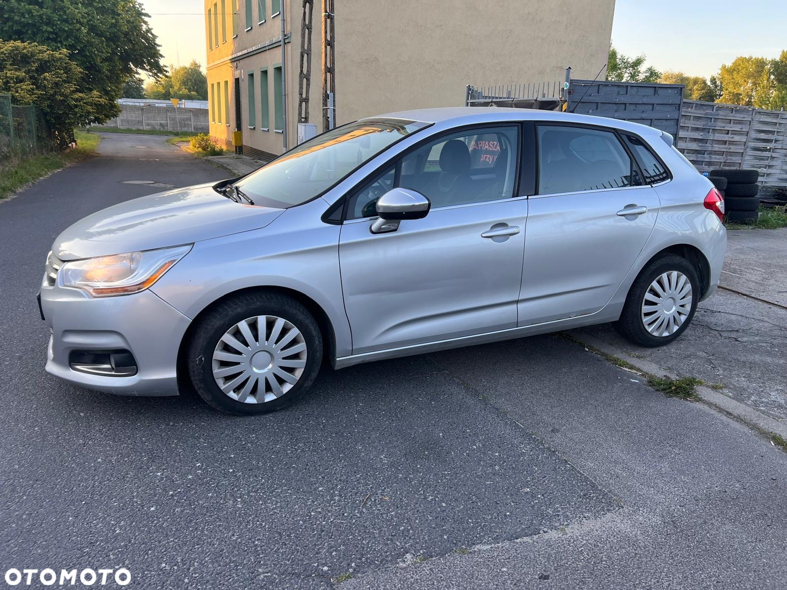 Citroën C4 - 4