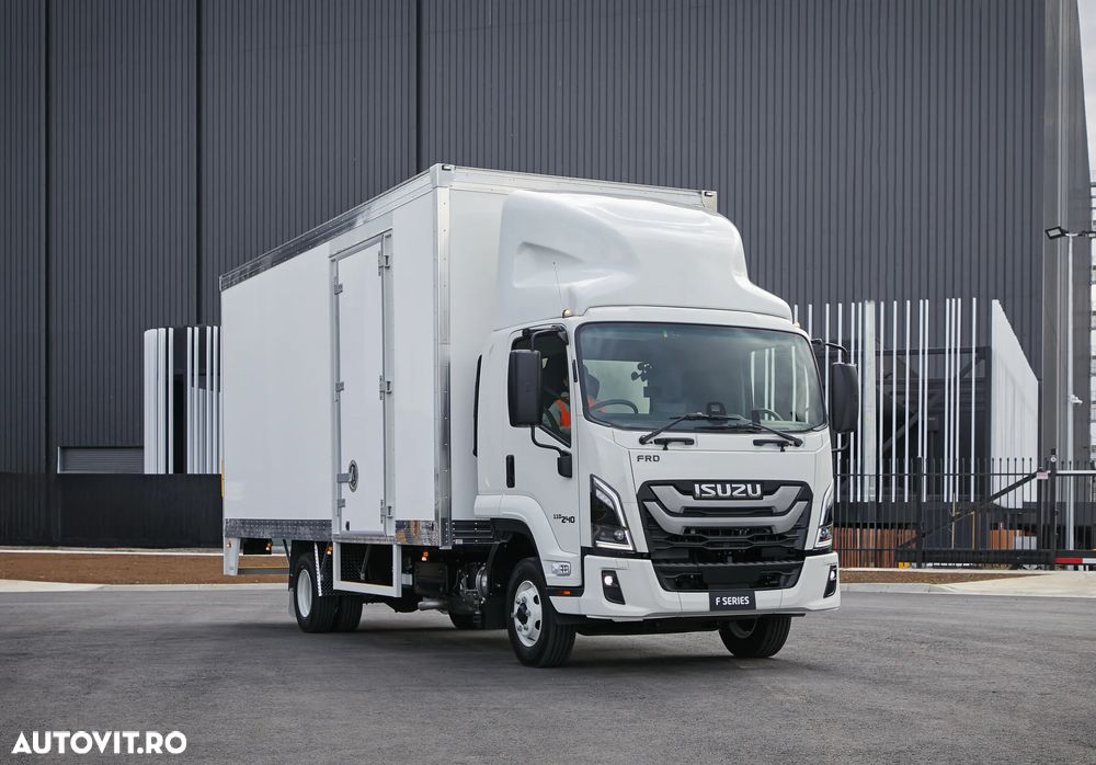 Isuzu F10 - 10-14 tone - 1