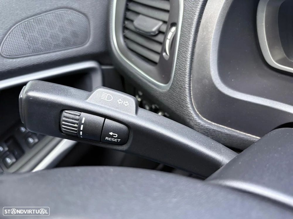 Volvo V40 1.5 T3 Sport Edition Plus Geartronic - 40