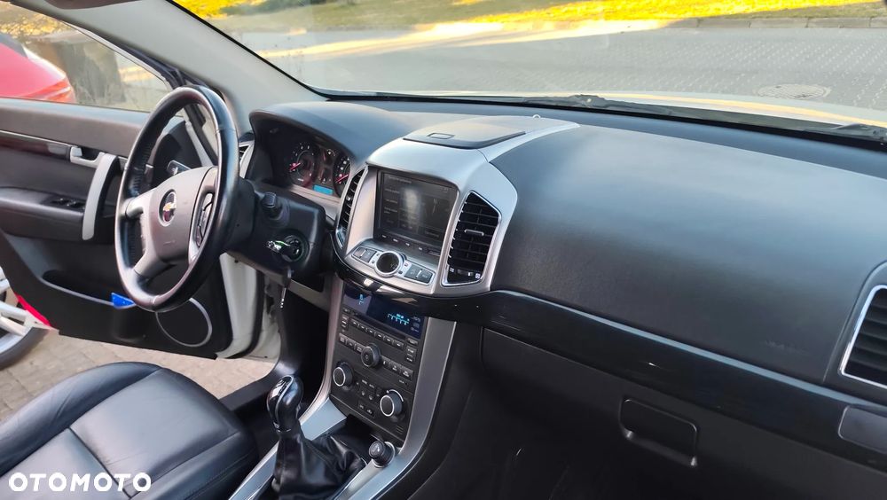 Chevrolet Captiva 2.2 4WD LTZ - 34
