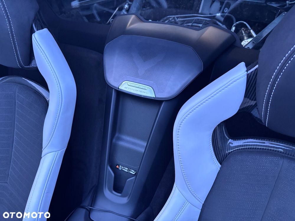 Chevrolet Corvette Stingray 2LT 6.2 V8 Automatik - 19