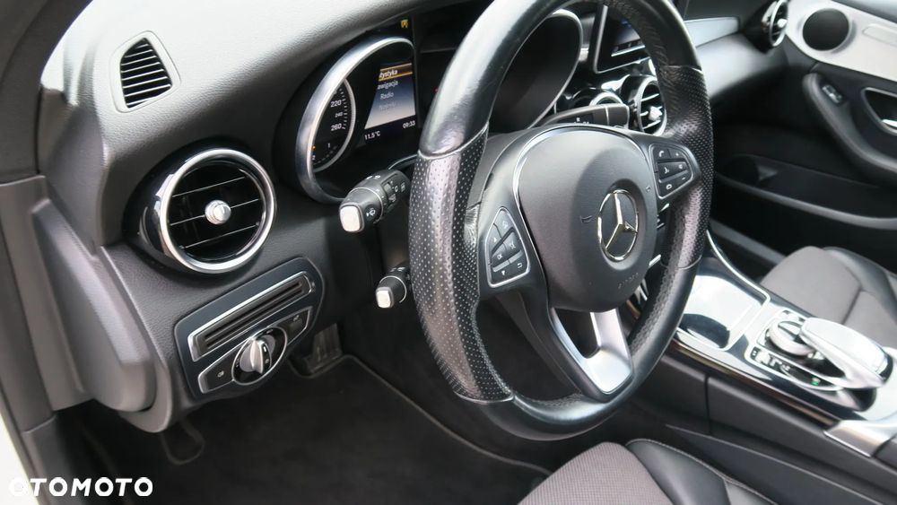 Mercedes-Benz Klasa C 200 7G-TRONIC Avantgarde - 21
