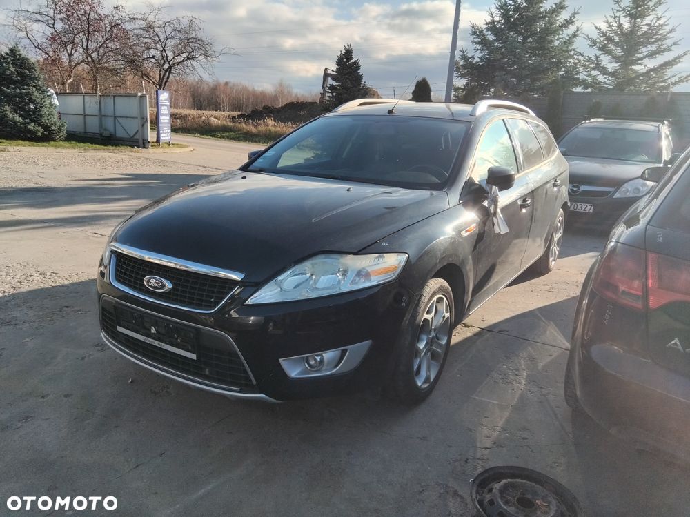 Ford Mondeo mk4 z silnikiem 2,0 benzyna i skrzynią manualną 5 biegów lakier ozn. G6 - 1