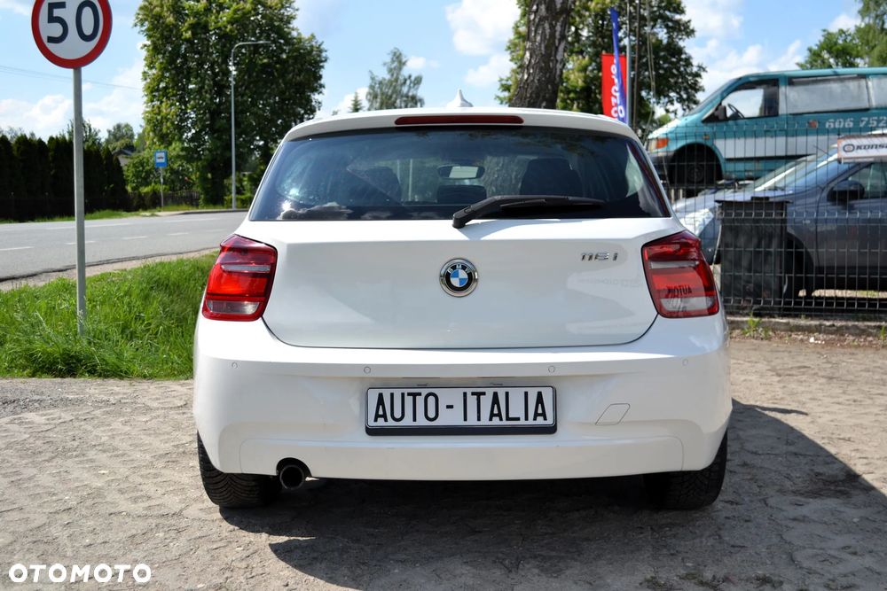 BMW Seria 1 118i Sport Line - 6