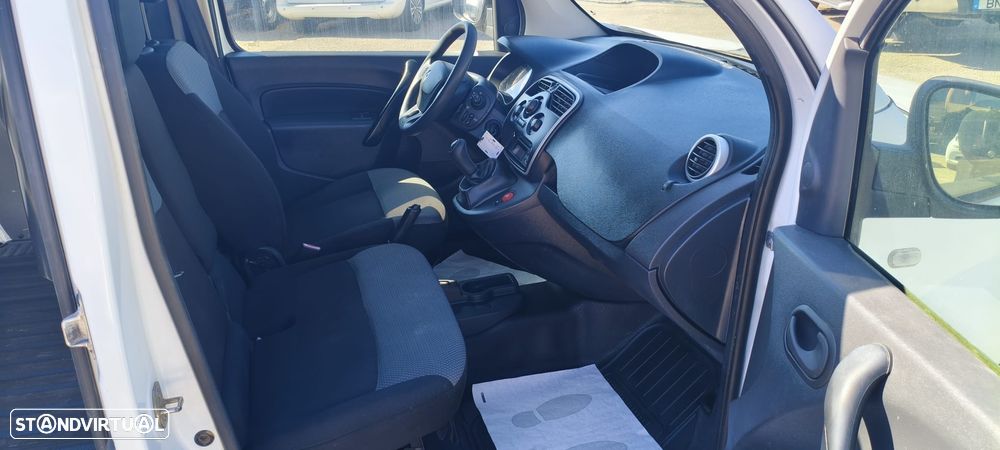 Renault KANGOO 1.5 DCI LONGA 3 LUG - 19