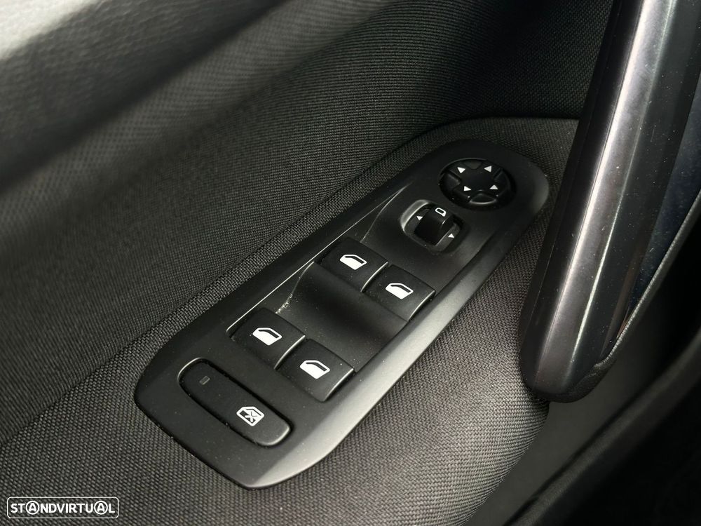 Peugeot 308 1.5 BlueHDi Active Pack - 18
