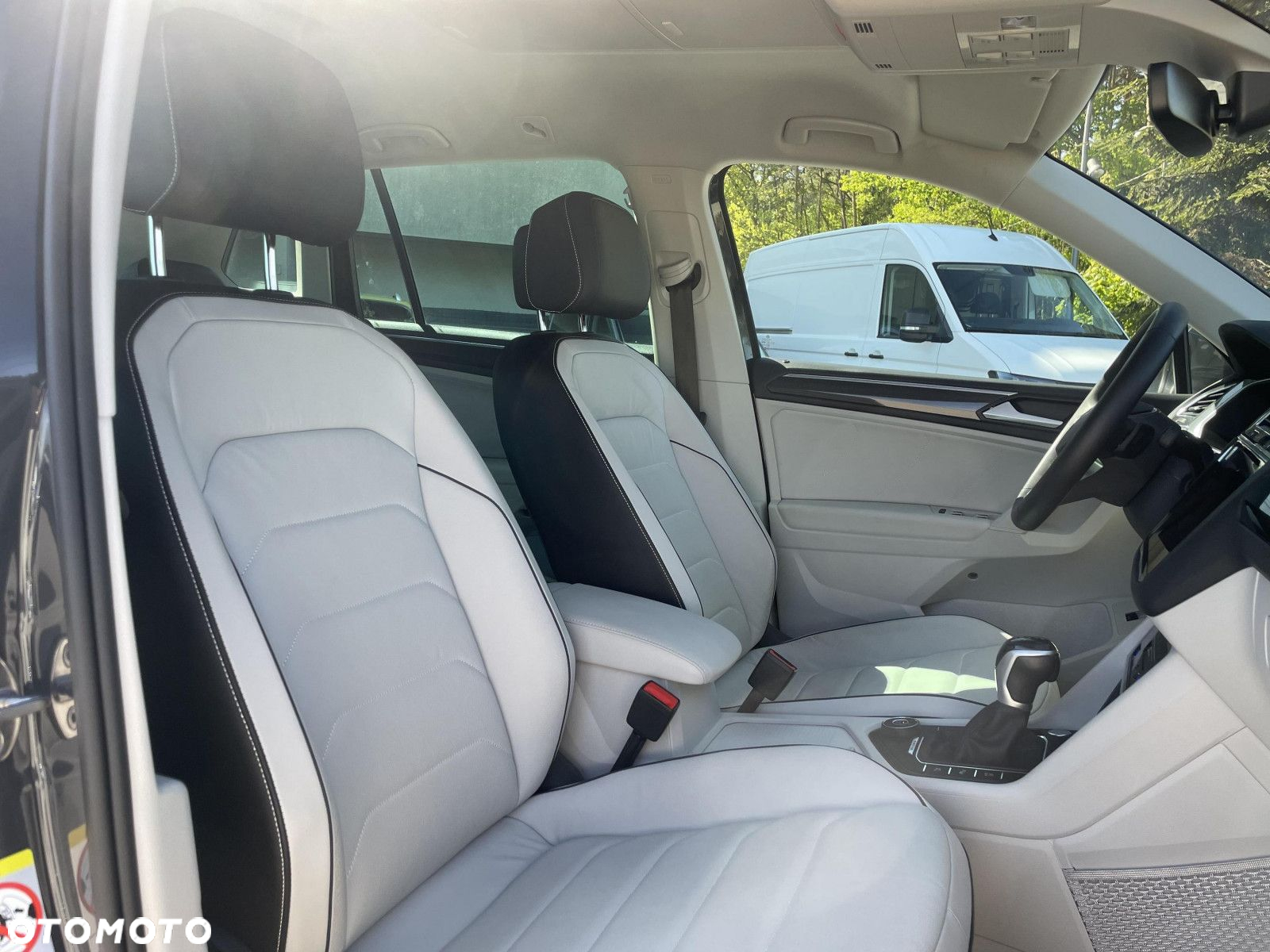 Volkswagen Tiguan - 25