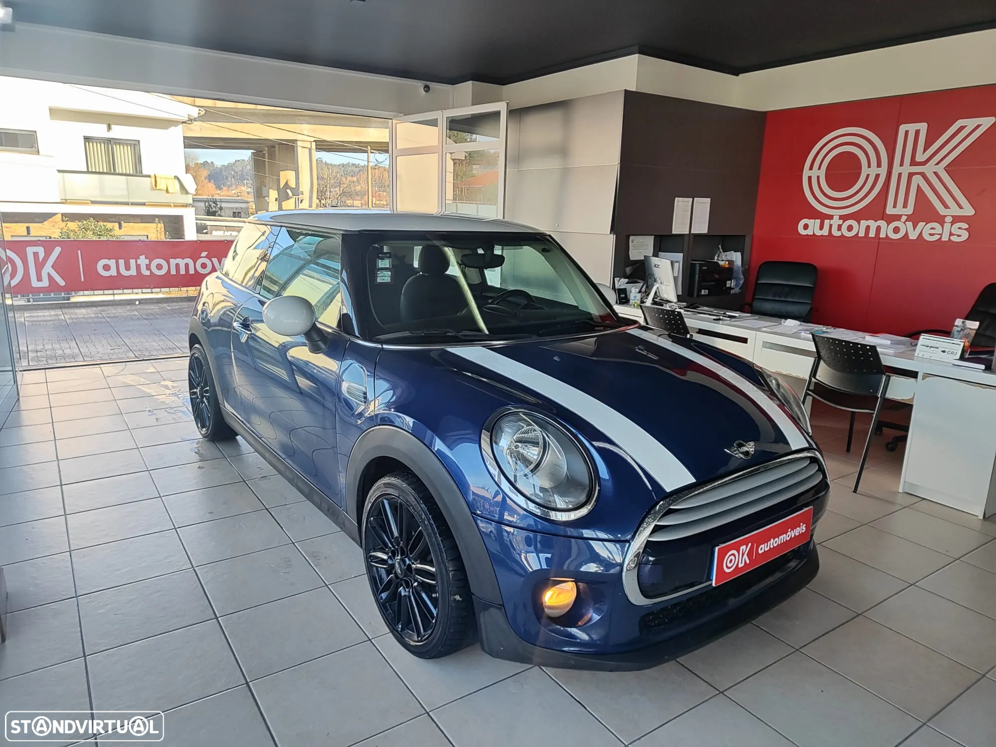 MINI 3 Portas Cooper D - 3