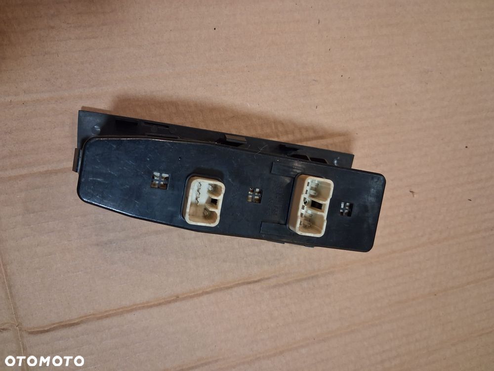 Panel sterowania szyb lewy CHEVROLET EPICA 202005477 OE - 2