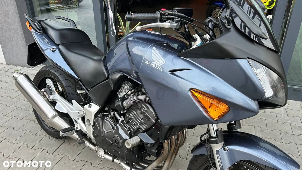 Honda CBF - 2