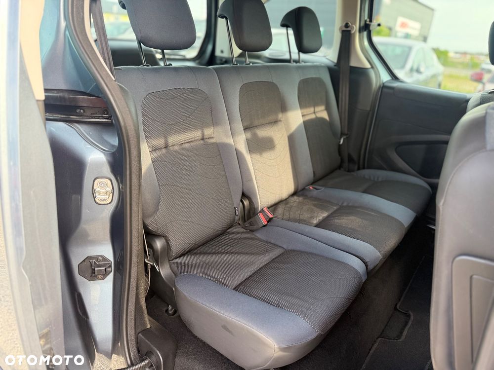 Peugeot Partner 110 Family - 23