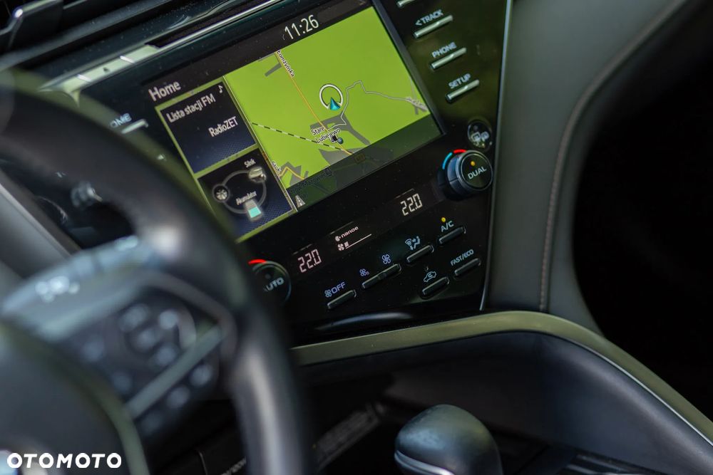 Toyota Camry 2.5 Hybrid Executive CVT - 35