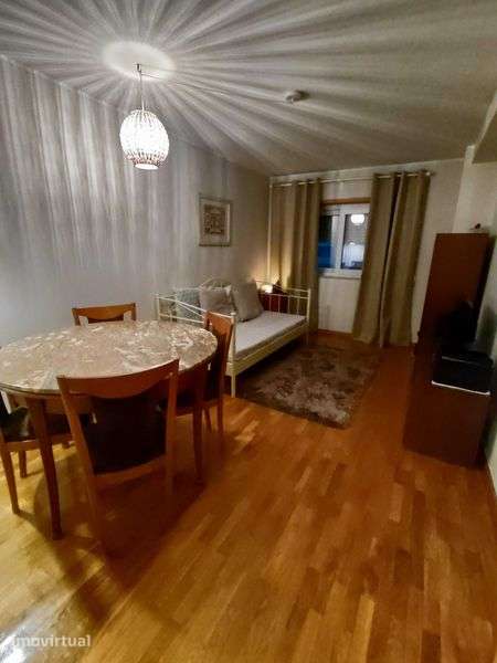 Apartamento T1 Porto Carvalhido - Grande imagem: 2/12