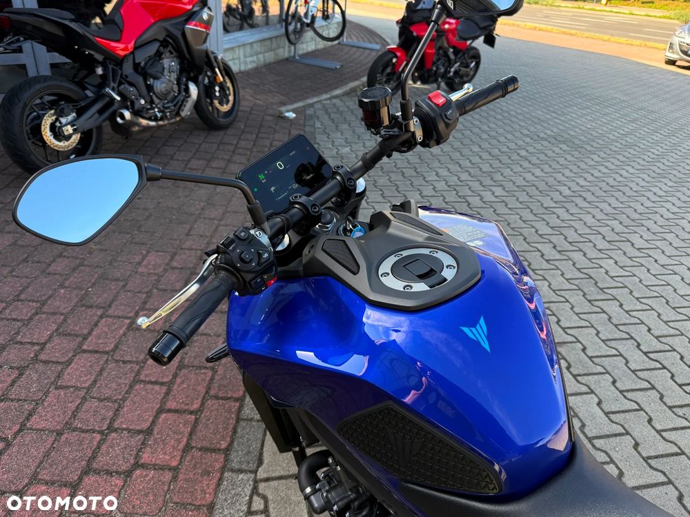 Yamaha MT - 5