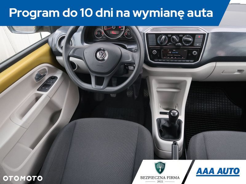 Volkswagen up! - 8
