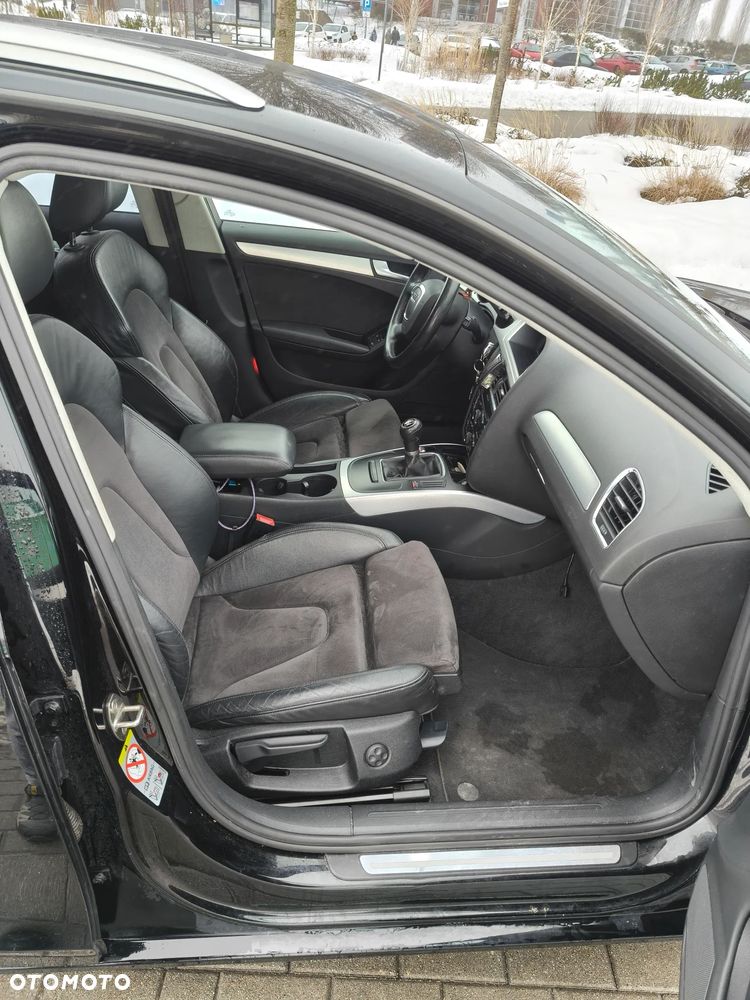 Audi A4 Avant 2.0 TDI - 13
