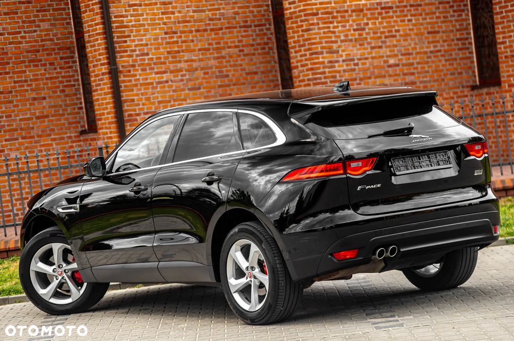 Jaguar F-Pace D200 AWD R-Dynamic S - 16